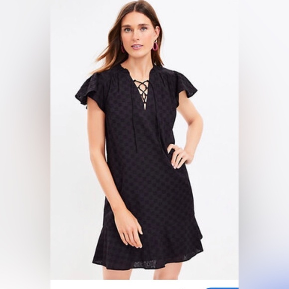 Loft Lace Up Flounce Swing Dress Black Size Lg Lightweight NEW‎ 99$ - Picture 1 of 9